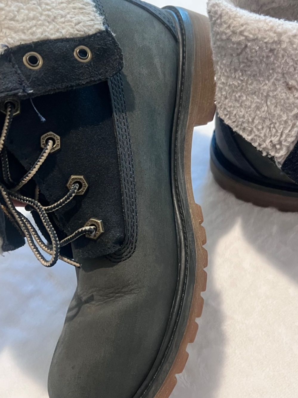 Timberland Teddy Fleece Waterproof Boots Women's 8.5M Black Sherpa Lined 8333R - Picture 7 of 14